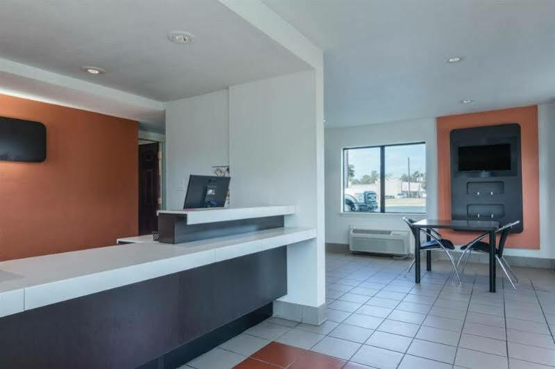 Oyo Hotel Texarkana North Heights Ar Hwy I-30 Exterior foto
